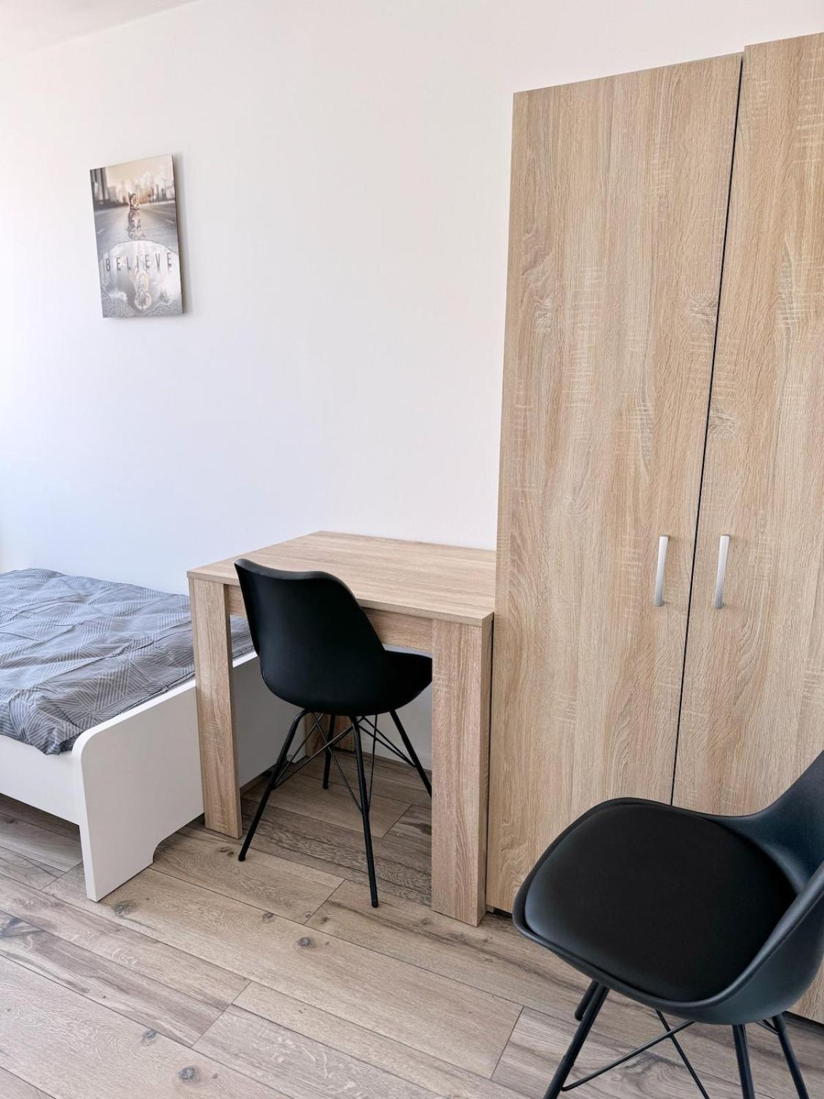 Citybase Direkt Am Rhein Weissenthurm Екстериор снимка
